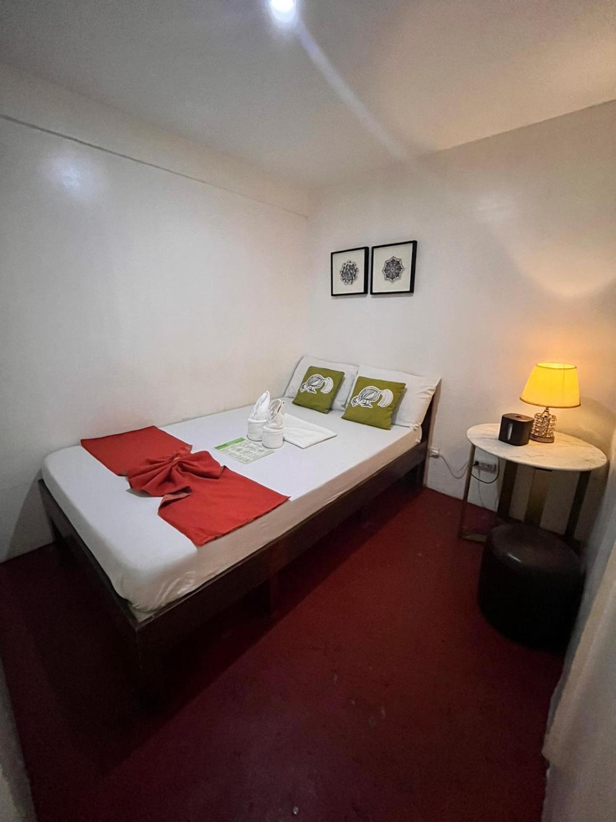 Courtyard Hotel Пасай Екстериор снимка